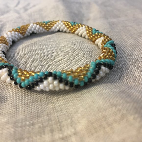 Bracelets - Picture 4 of 4